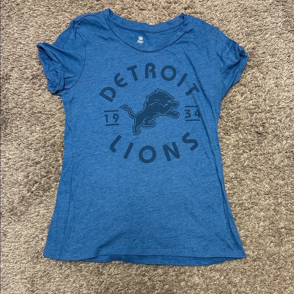 Women’s Detroit Lions Short Sleeve Tee - Size S